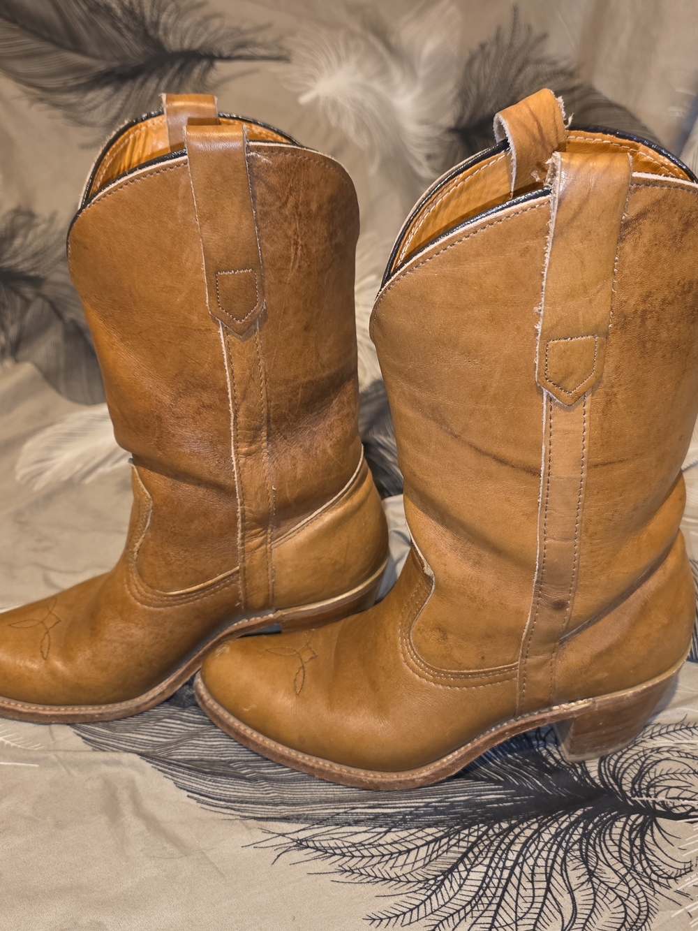 Classic Tan Leather Cowboy Boots